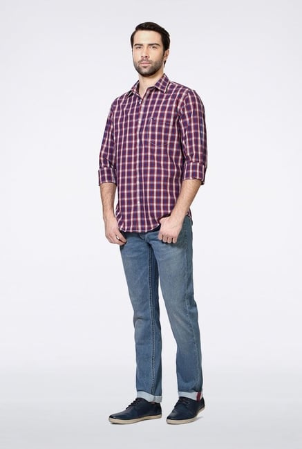 Peter England Red & Blue Checks Casual Shirt Peter England Red & Blue Checks Casual Shirt