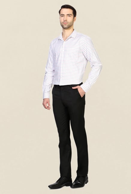 Allen Solly Black Solid Slim Fit Trousers Allen Solly Black Solid Slim Fit Trousers