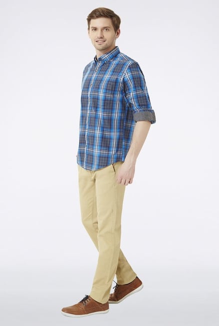 Peter England Blue Checks Slim fit Casual Shirt Peter England Blue Checks Slim fit Casual Shirt