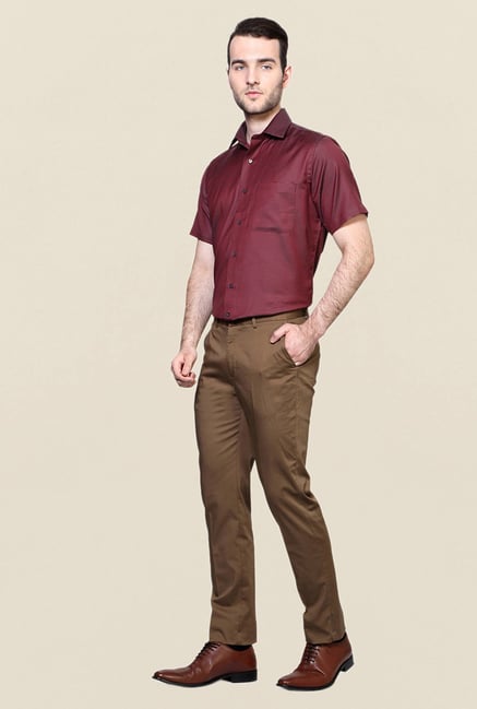 Peter England Brown Solid Slim Fit Trouser Peter England Brown Solid Slim Fit Trouser