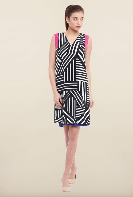 Avirate Black Printed Casual Shift Dress Avirate Black Printed Casual Shift Dress