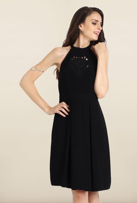 Avirate Black Solid Halter Neck Casual Dress Avirate Black Solid Halter Neck Casual Dress