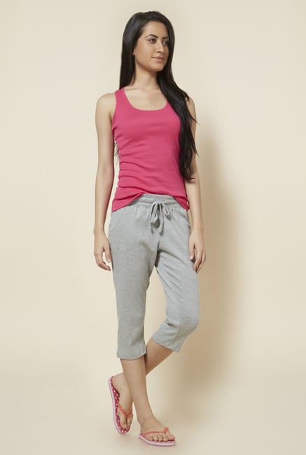 Zudio Grey Solid Capris Zudio Grey Solid Capris