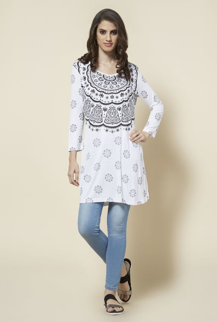 Zudio White Printed Kurta Zudio White Printed Kurta