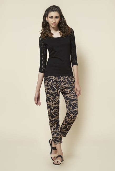 Zudio Black Solid Round Neck Top Zudio Black Solid Round Neck Top