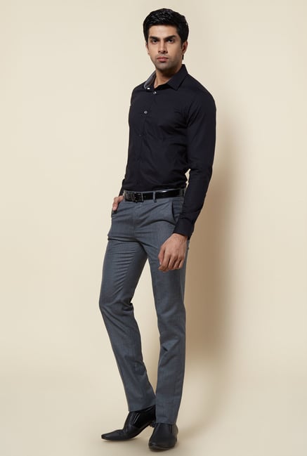 Zudio Black Solid Slim Fit Shirt Zudio Black Solid Slim Fit Shirt