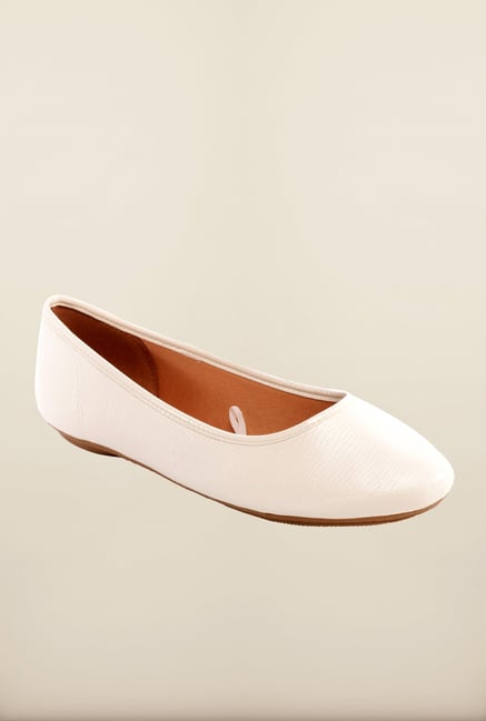 Pavers England White Ballerinas Pavers England White Ballerinas