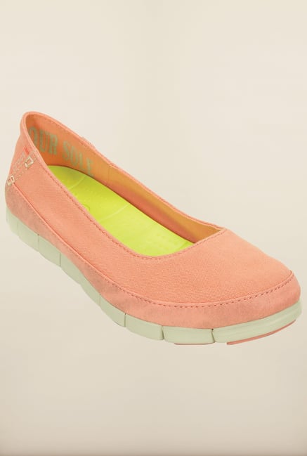 Crocs Stretch Sole Melon and Stucco Ballerina Crocs Stretch Sole Melon and Stucco Ballerina