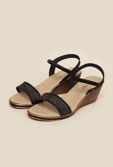 Metro Black Open Toe Sandals Metro Black Open Toe Sandals