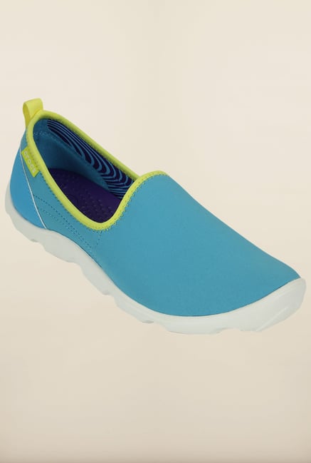 Crocs Duet Busy Day Electric Blue & White Loafers Crocs Duet Busy Day Electric Blue & White Loafers