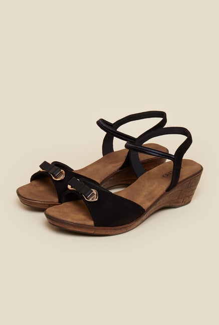 Metro Black Open Toe Wedges Metro Black Open Toe Wedges