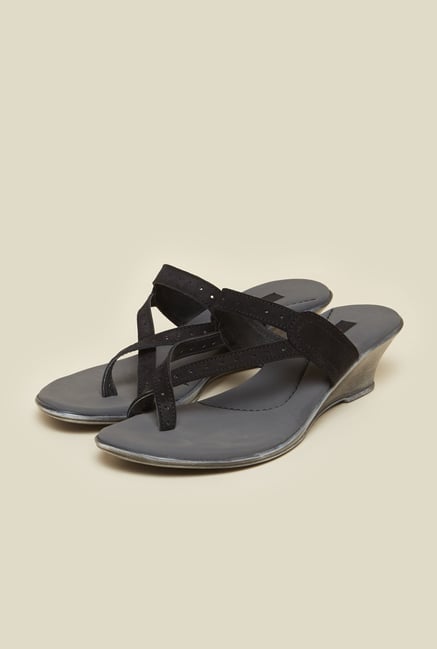 Metro Black Criss-Cross Sandals Metro Black Criss-Cross Sandals