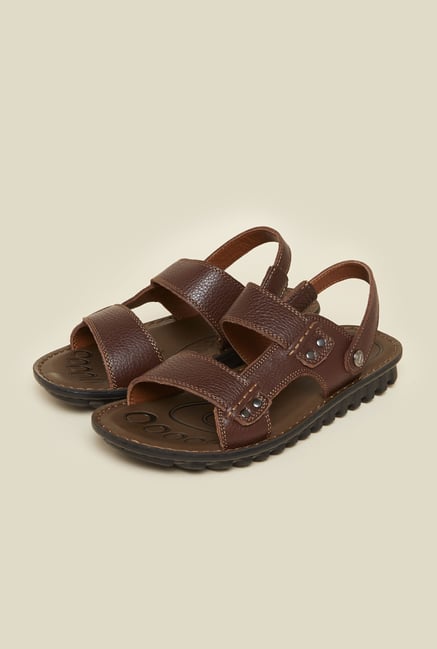 Da Vinchi by Metro Tan Sandals Da Vinchi by Metro Tan Sandals