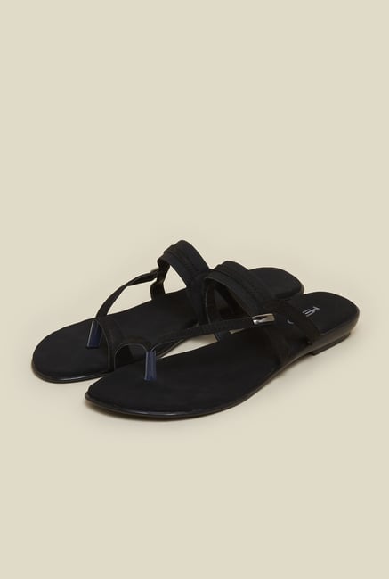 Metro Black Toe Ring Sandals Metro Black Toe Ring Sandals