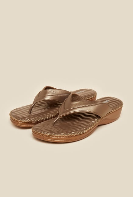 Metro Antique Gold Flat Sandals Metro Antique Gold Flat Sandals