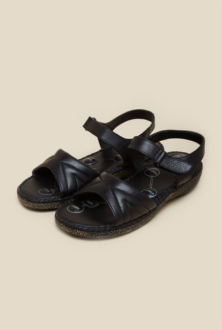 Metro Black Casual Flat Sandals Metro Black Casual Flat Sandals