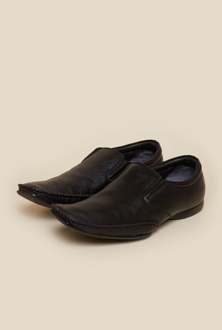 Metro Black Slip-On Leather Moccasin Metro Black Slip-On Leather Moccasin