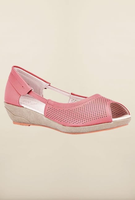 Tresmode Besumcool Pink Wedges Tresmode Besumcool Pink Wedges