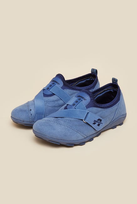 Metro Blue Casual Sneakers Metro Blue Casual Sneakers