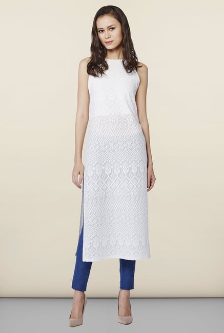 AND White Solid Textured Kurta AND White Solid Textured Kurta