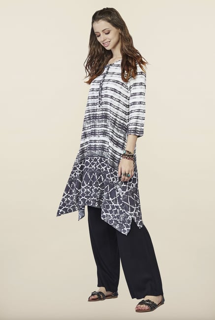 Global Desi Black & White Printed Kurti Global Desi Black & White Printed Kurti