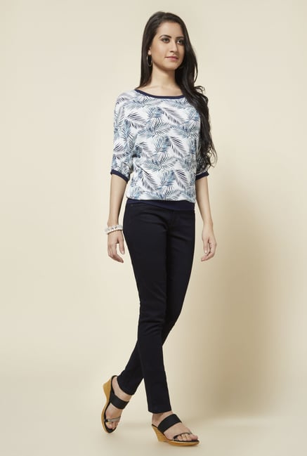Zudio White Kimi Printed Top Zudio White Kimi Printed Top