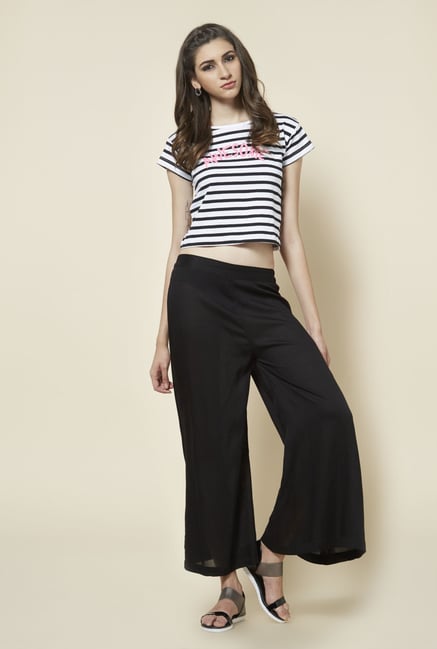 Zudio White Striped Boat Neck T Shirt Zudio White Striped Boat Neck T Shirt