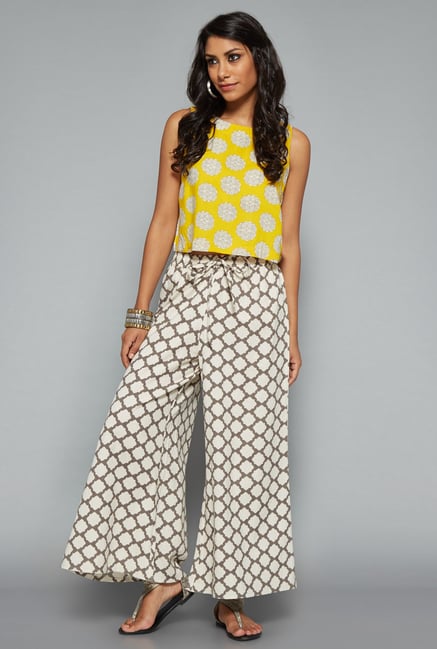 Bombay Paisley Yellow Printed Top Bombay Paisley Yellow Printed Top