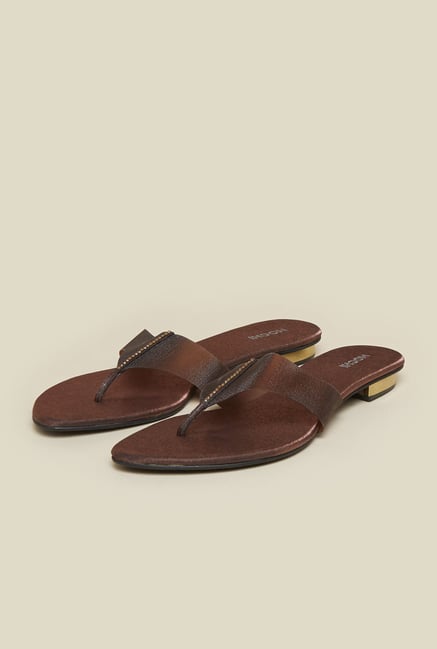 Mochi Brown Flat Thong Sandals Mochi Brown Flat Thong Sandals