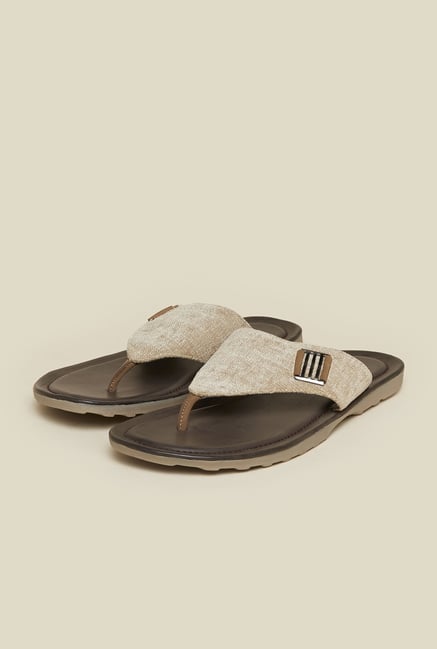 Mochi Beige Casual Thongs Mochi Beige Casual Thongs