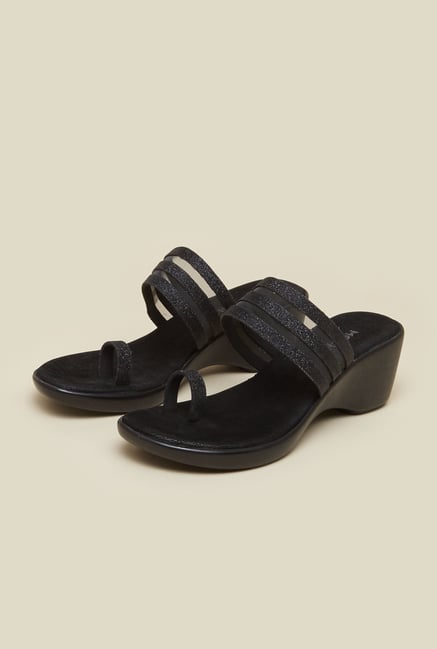 Mochi Black Platform Heel Wedges Mochi Black Platform Heel Wedges