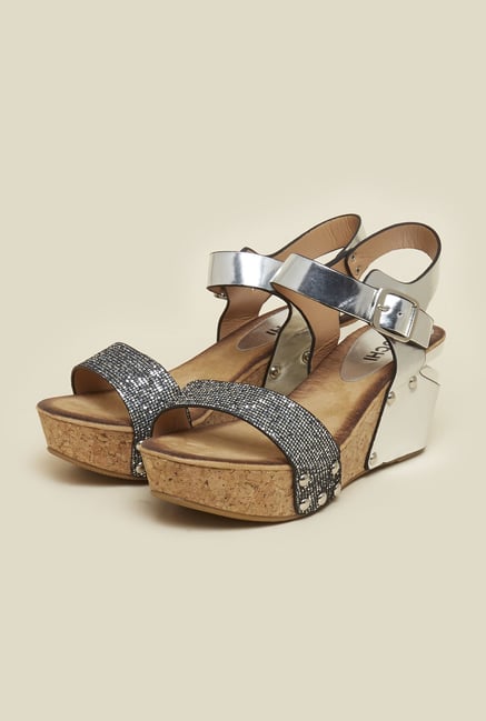 Mochi Silver Back Strap Wedges Mochi Silver Back Strap Wedges
