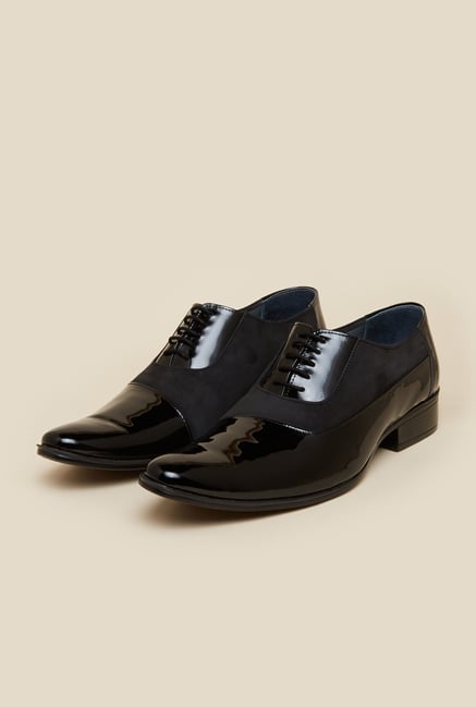 Mochi Black Derby Lace-up Shoes Mochi Black Derby Lace-up Shoes