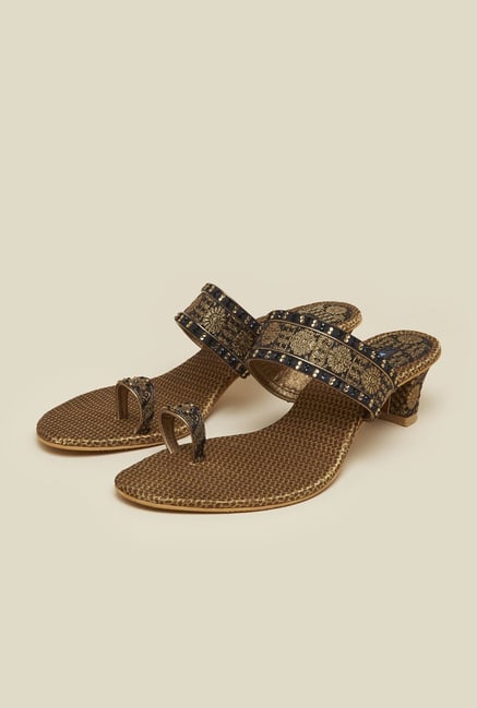 Mochi Black Diamond Embellished Sandals Mochi Black Diamond Embellished Sandals