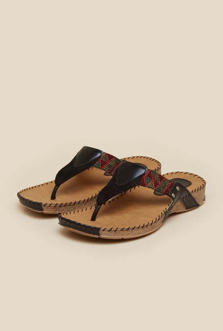 Mochi Black T-Strap Sandals Mochi Black T-Strap Sandals