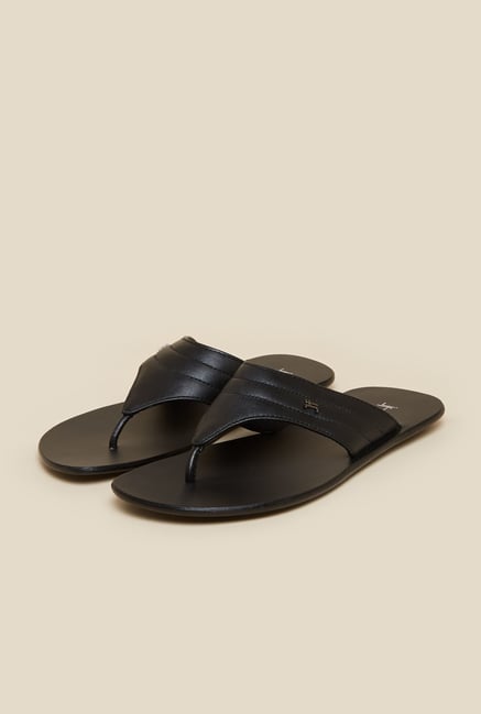Signature by Mochi Black Leather Sandals Signature by Mochi Black Leather Sandals
