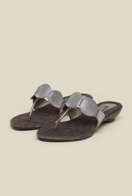 Mochi Gun Metal T-Strap Wedges Mochi Gun Metal T-Strap Wedges