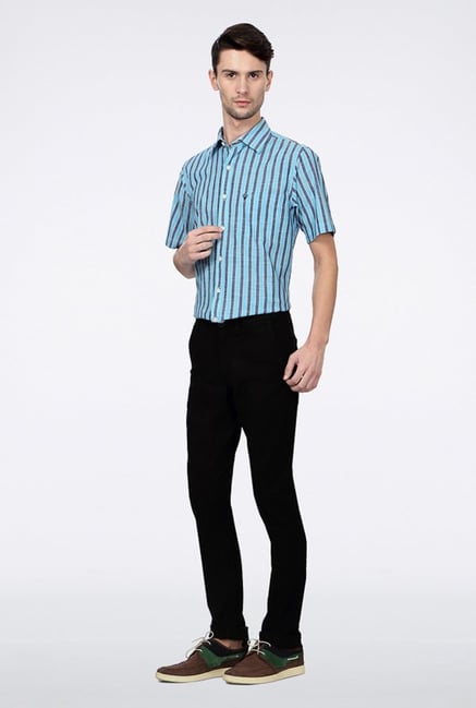 Allen Solly Black Solid Casual Trouser Allen Solly Black Solid Casual Trouser