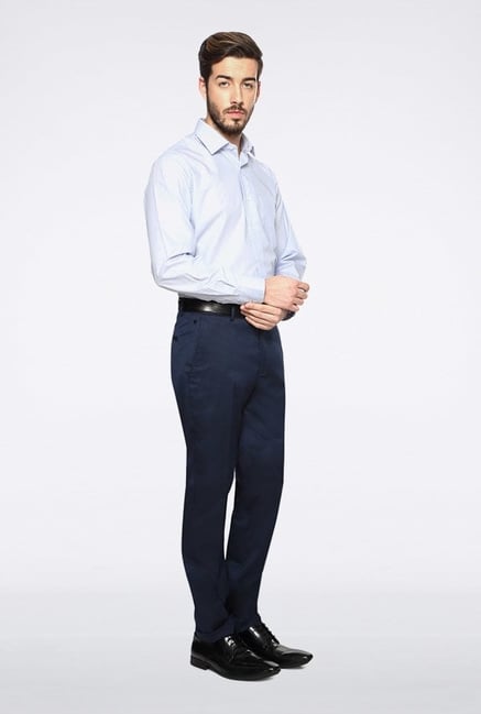Van Heusen Light Blue Solid Casual Shirt Van Heusen Light Blue Solid Casual Shirt