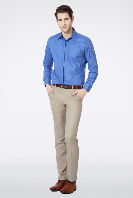 Van Heusen Blue Solid Casual Shirt Van Heusen Blue Solid Casual Shirt