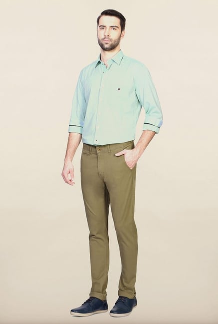 Van Heusen Olive Solid Chinos Van Heusen Olive Solid Chinos