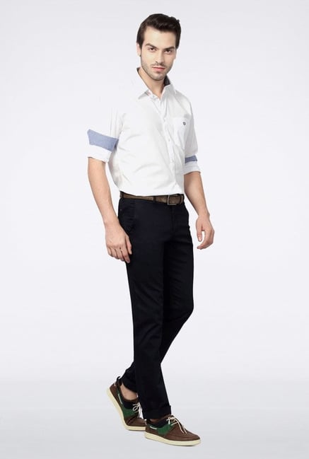 Van Heusen White Solid Casual Shirt Van Heusen White Solid Casual Shirt
