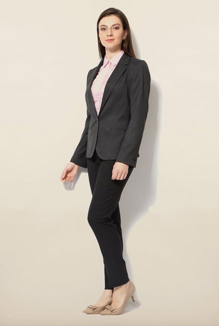 Van Heusen Black Solid Blazer Van Heusen Black Solid Blazer