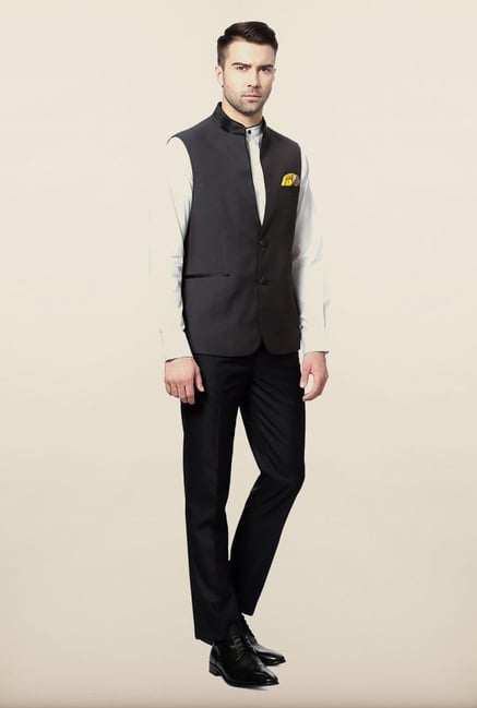 Van Heusen Grey Solid Waistcoat Van Heusen Grey Solid Waistcoat