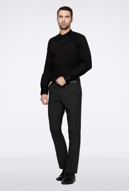 University Of Oxford Black Solid Casual Shirt University Of Oxford Black Solid Casual Shirt