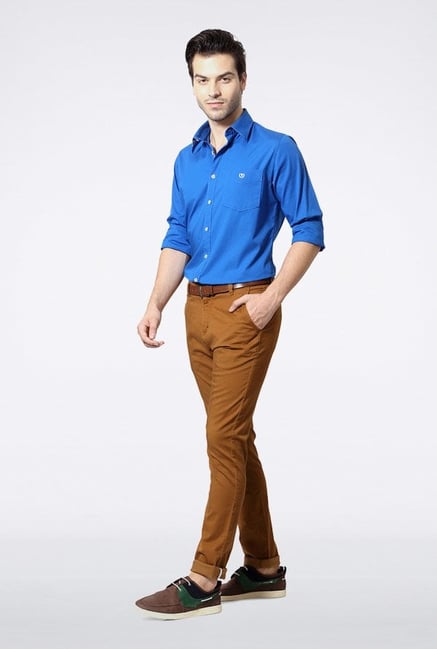 Van Heusen Brown Solid Chinos Van Heusen Brown Solid Chinos