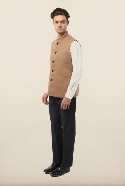 Van Heusen Brown Solid Waistcoat Van Heusen Brown Solid Waistcoat