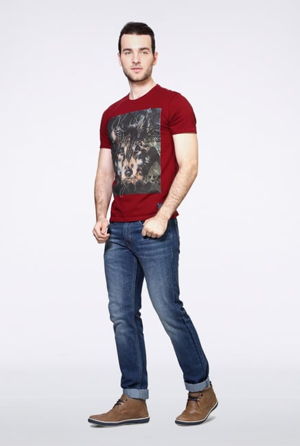 Van Heusen Red Graphic Crew T Shirt Van Heusen Red Graphic Crew T Shirt