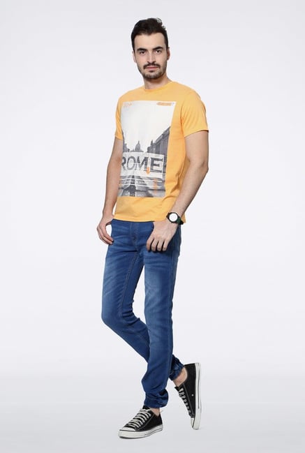 People Mustard Graphic Crew T Shirt People Mustard Graphic Crew T Shirt