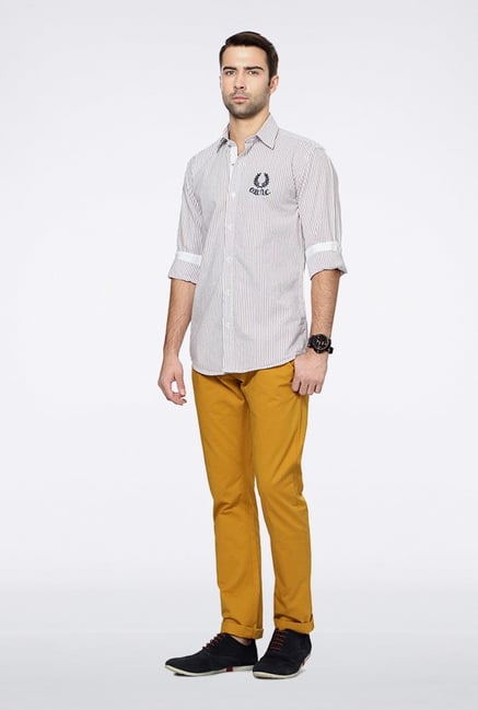 University Of Oxford White Striped Casual Shirt University Of Oxford White Striped Casual Shirt